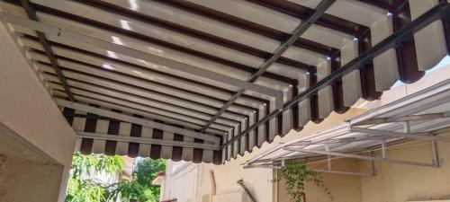 Aluminium awnings-iyyapanthangal